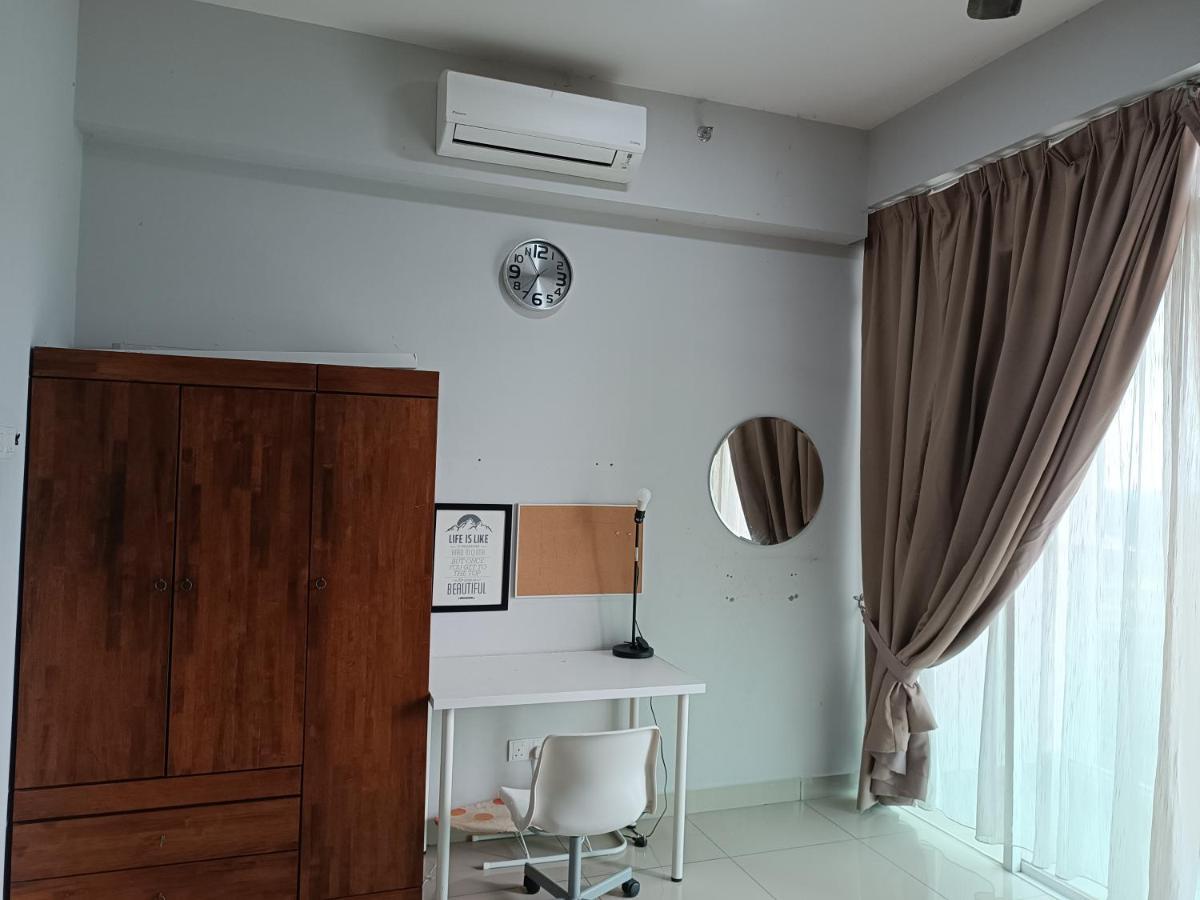 Cozy&wifi &netflix @ Mutiara 27 Apartment Cyberjaya