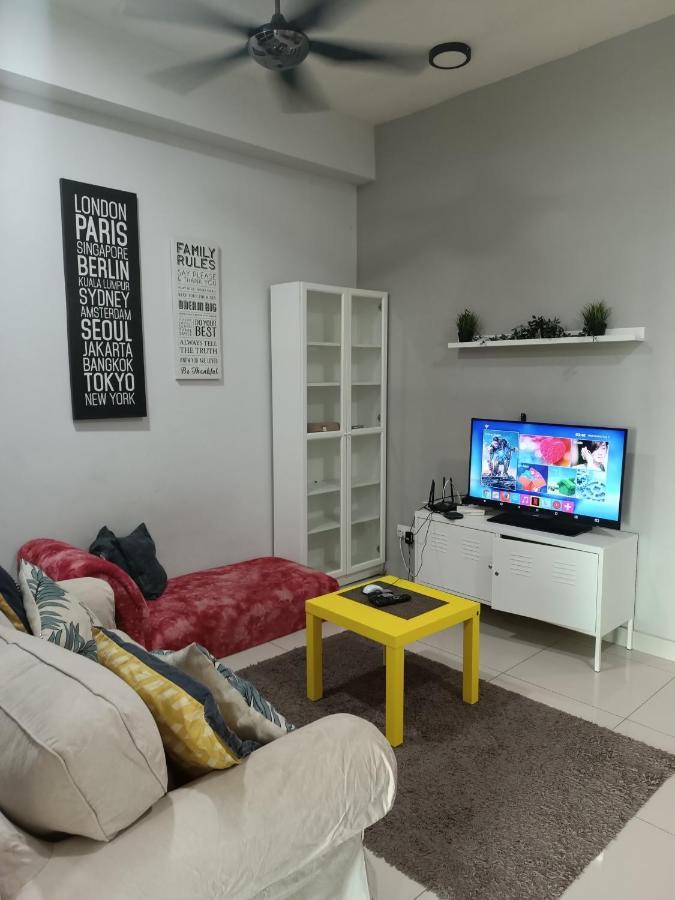 Cozy&wifi &netflix @ Mutiara 27 Cyberjaya