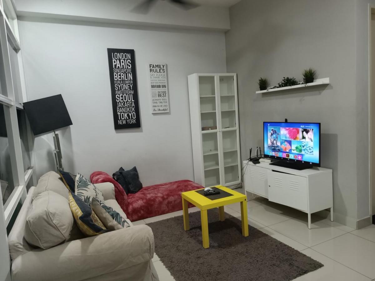Cozy&wifi &netflix @ Mutiara 27 Apartment