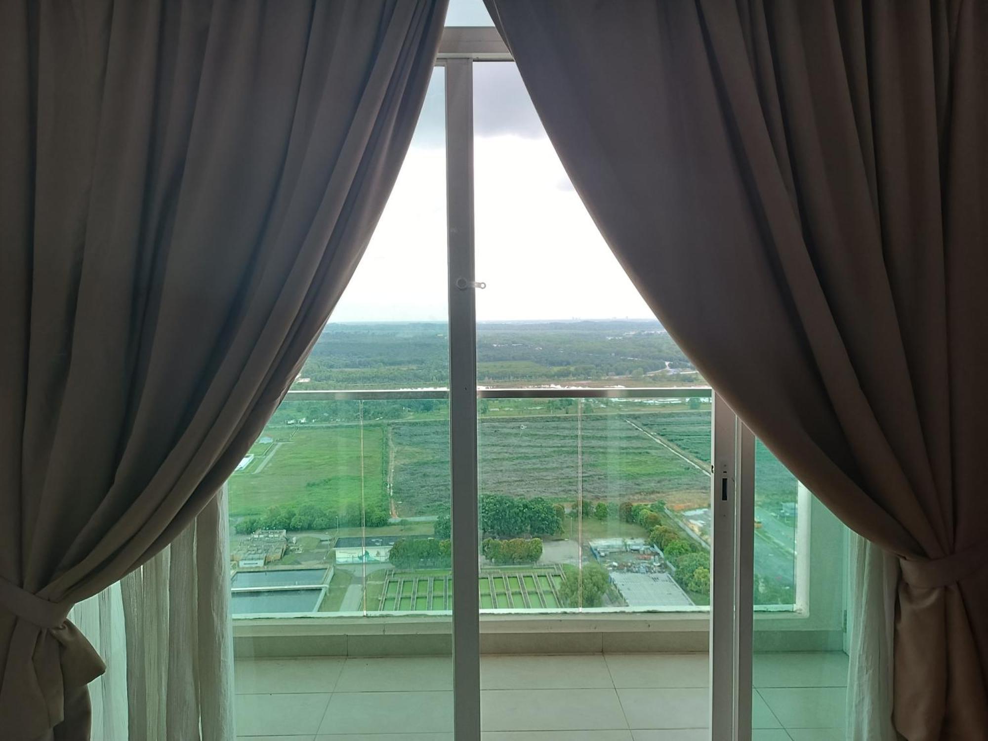 Apartment Cozy&wifi &netflix @ Mutiara 27